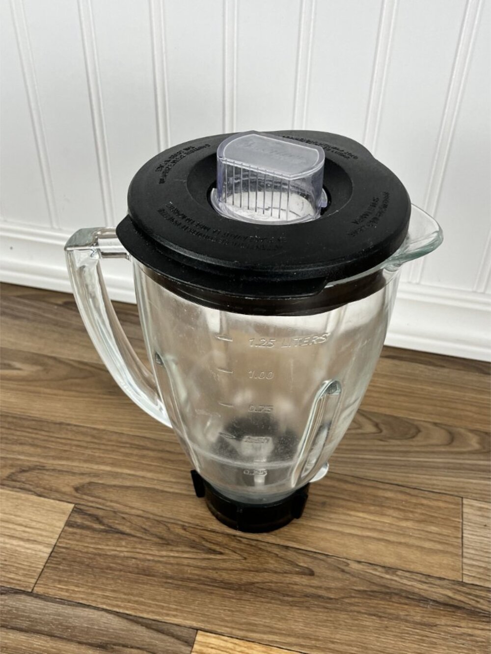 Oster Classic Blender BCBG08 Glass 6 Cup Pitcher NO Motor - Picture 2 of 9